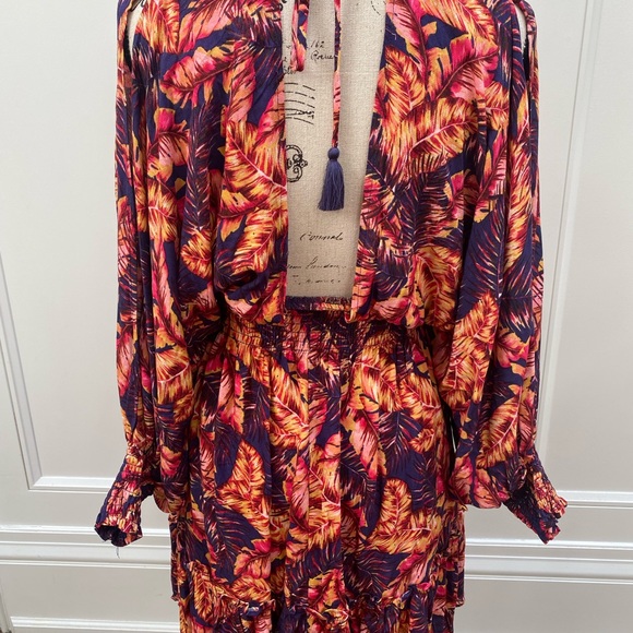 Bohemian Floral Dress - Picture 4 of 7